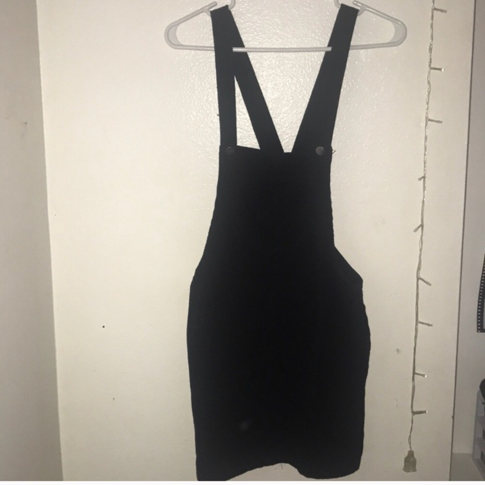 Forever 21 Black corduroy OverAlls